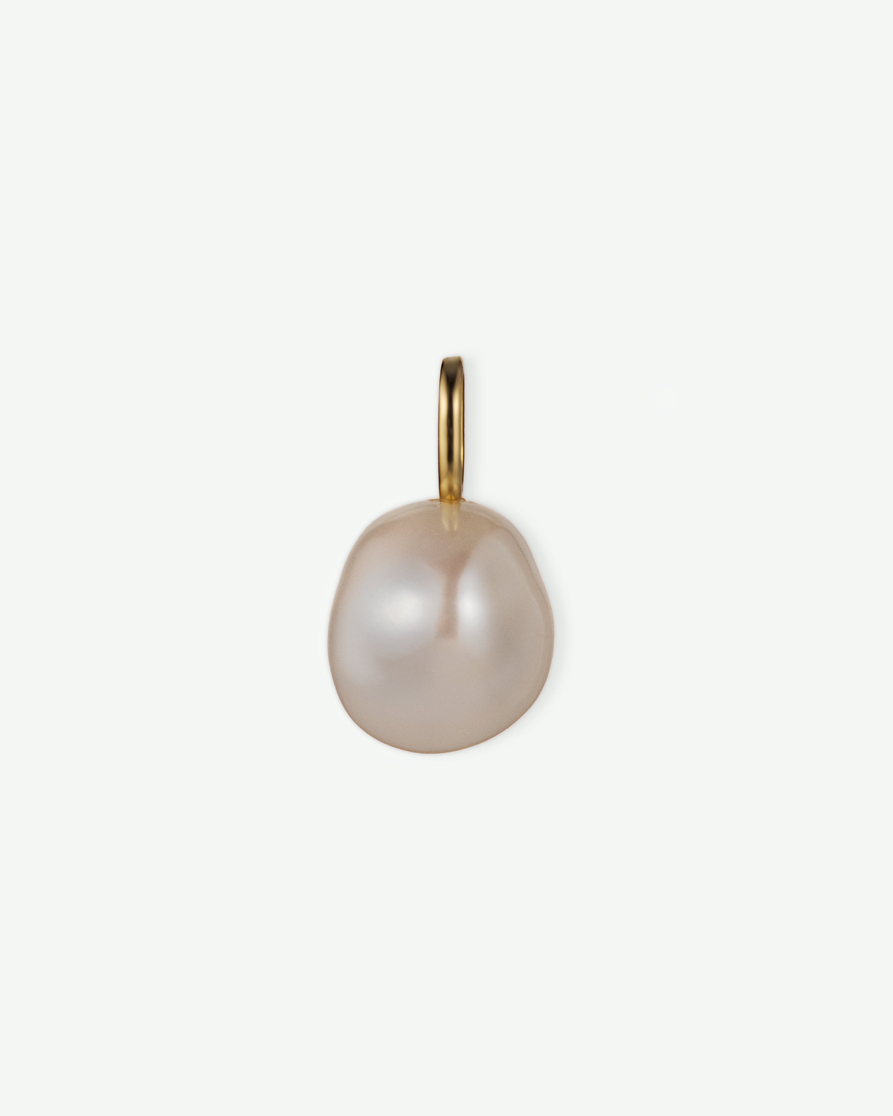 Pearl Charm