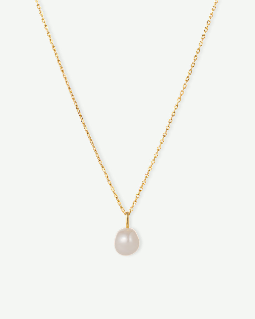 Pearl Charm